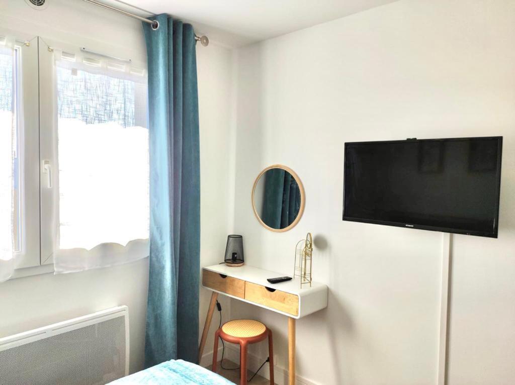 Cosy F2 A Proximite De Paris Apartment Савини-сюр-Орж Екстериор снимка