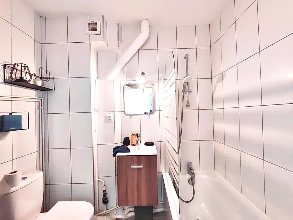 Cosy F2 A Proximite De Paris Apartment Савини-сюр-Орж Екстериор снимка